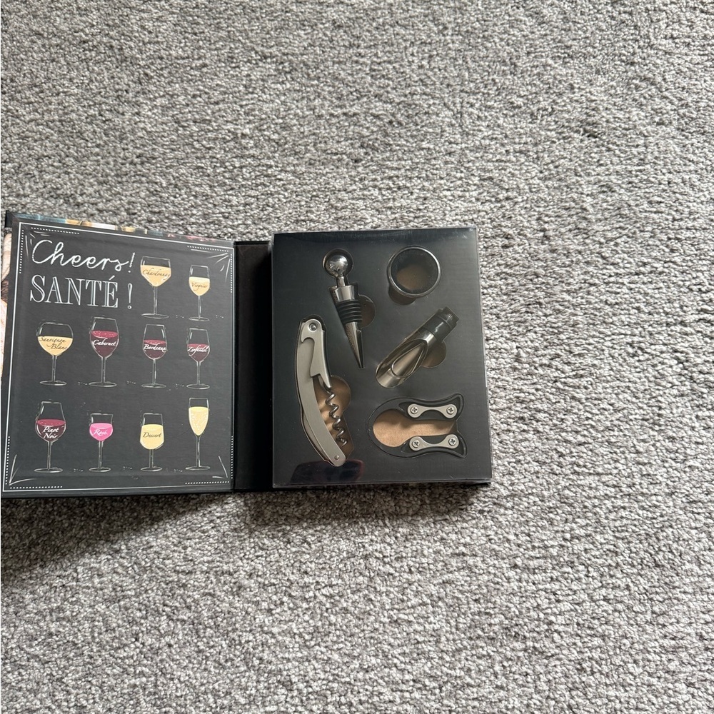 5-Piece Wine Tool Set - Black and Silver - Picture 4 of 5